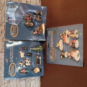 Dickens Collectables Sugar Creek County Mini Village Accessories